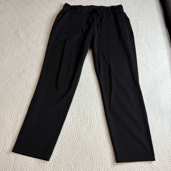 Lululemon Athletica Classic Black Jogger Pants On the Fly size 8 - Picture 8 of 14